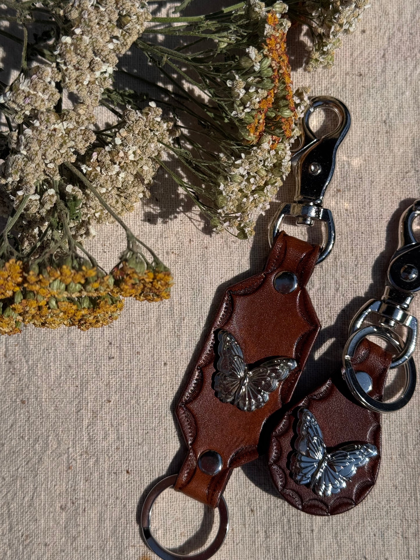 Mariposa Concho Keychain
