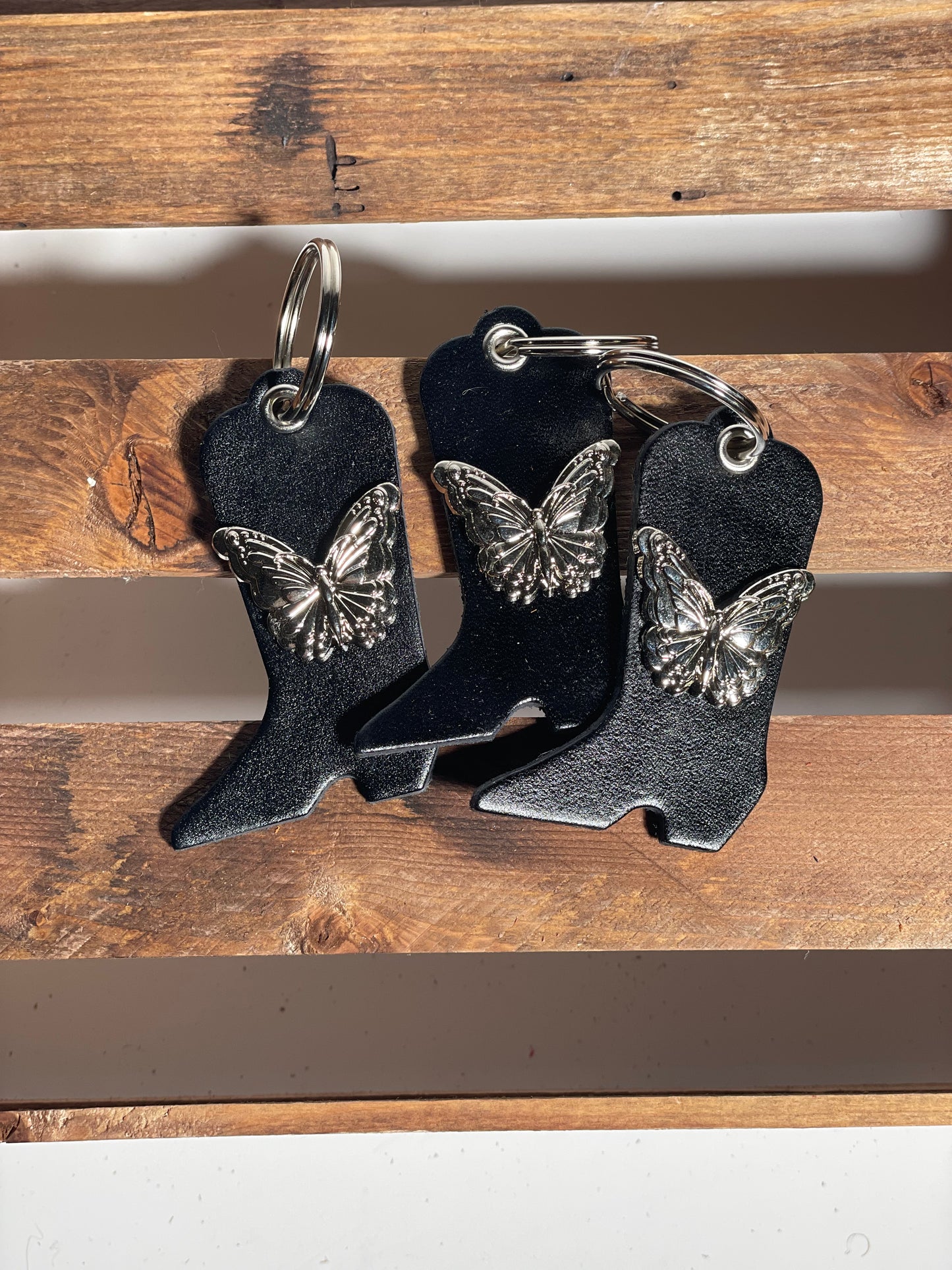 Mariposa Boot Key Fob- Black