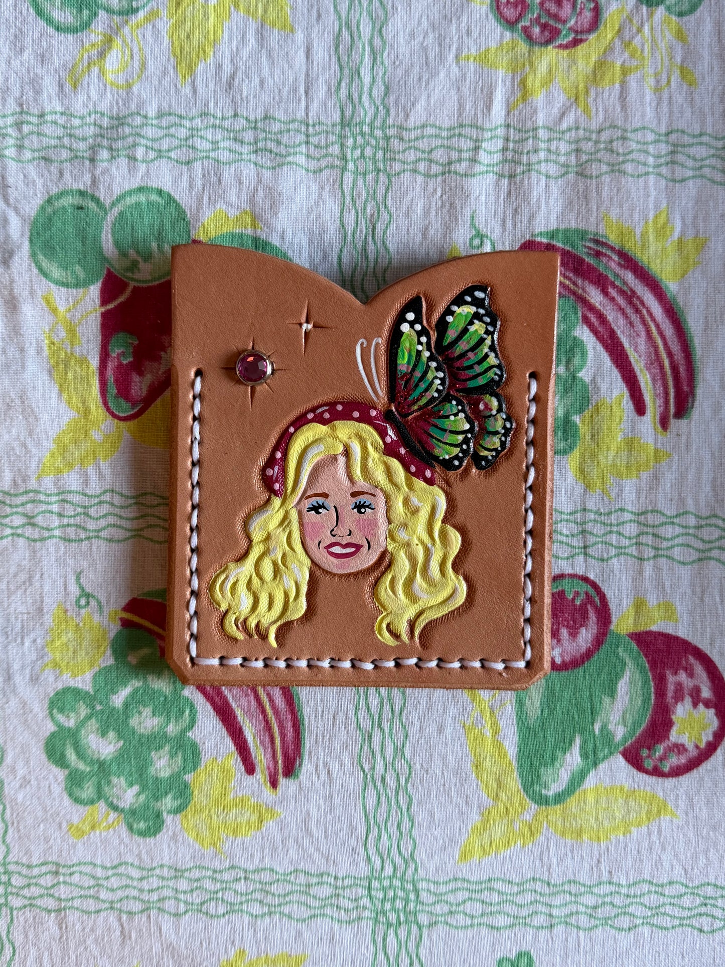 Dolly Portrait Card Holder